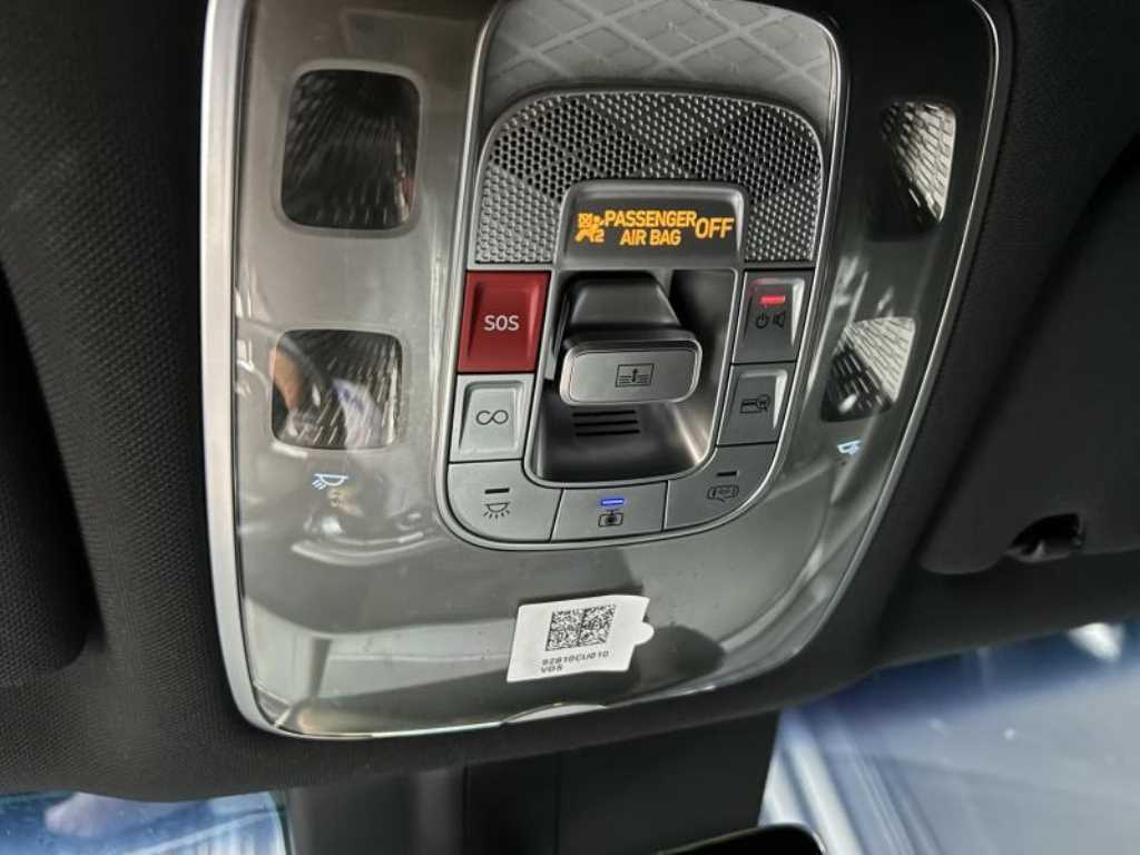 Genesis GV60 — photo 13