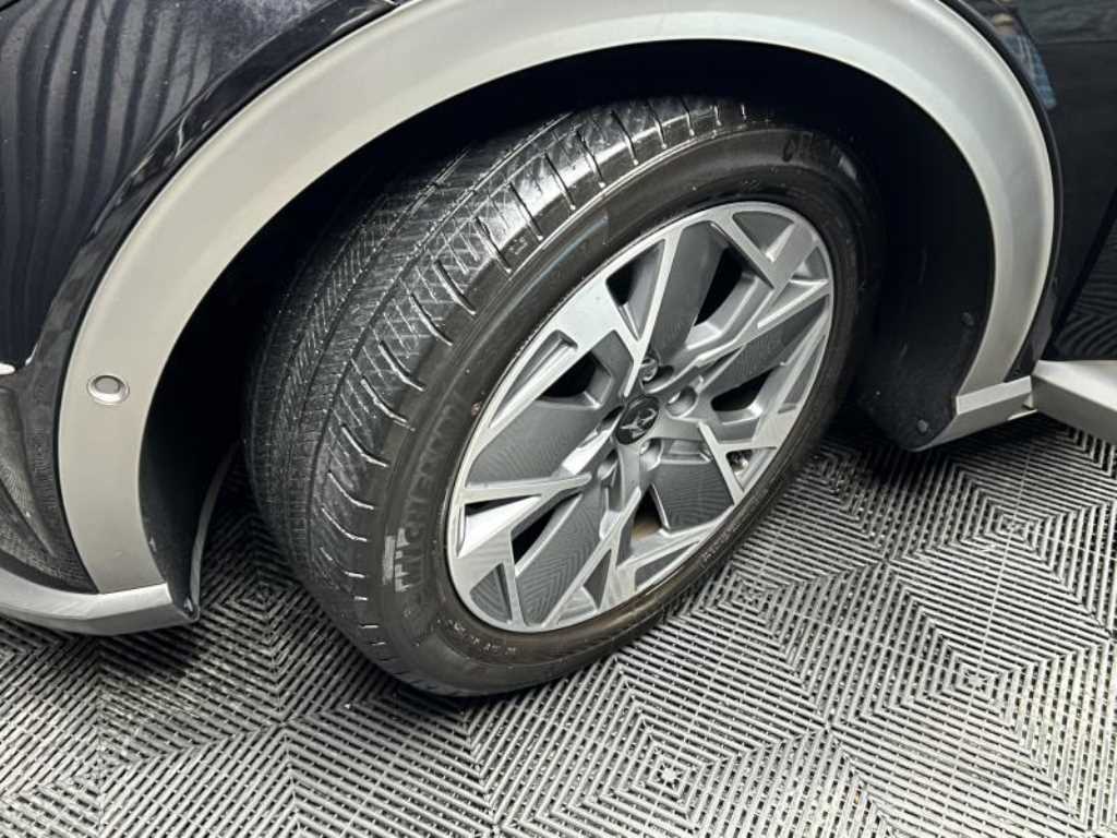 Genesis GV60 — photo 19