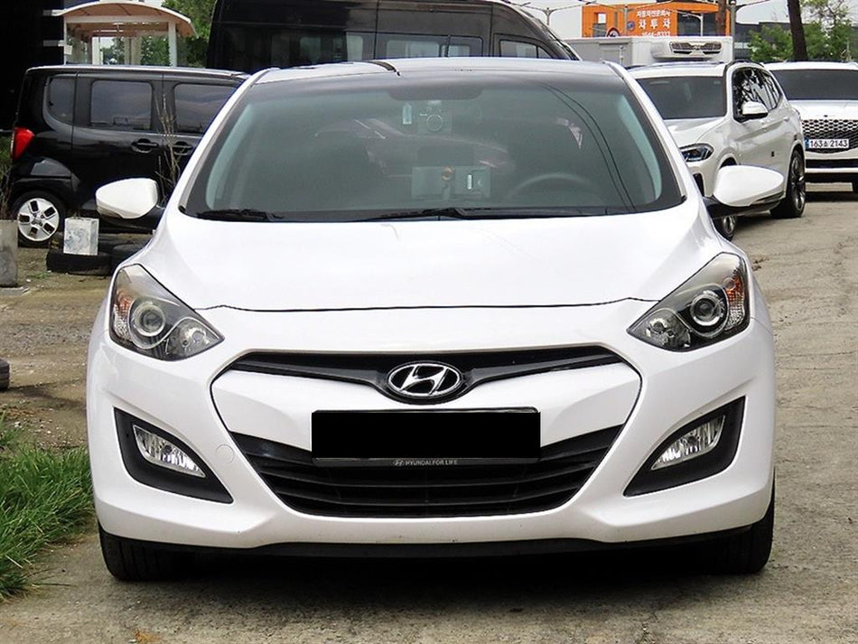 Hyundai i30 — photo 01
