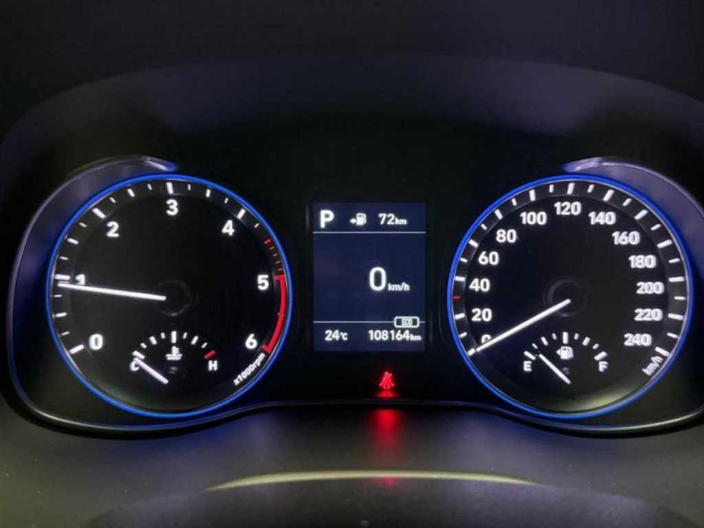 Hyundai Kona — photo 14