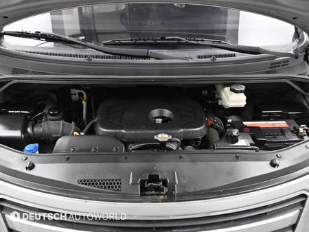 Hyundai Starex — photo 06