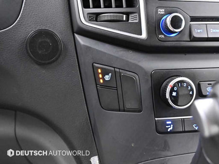 Hyundai Starex — photo 17