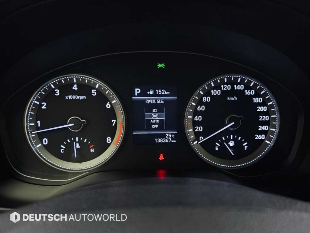 Hyundai Grandeur — photo 08
