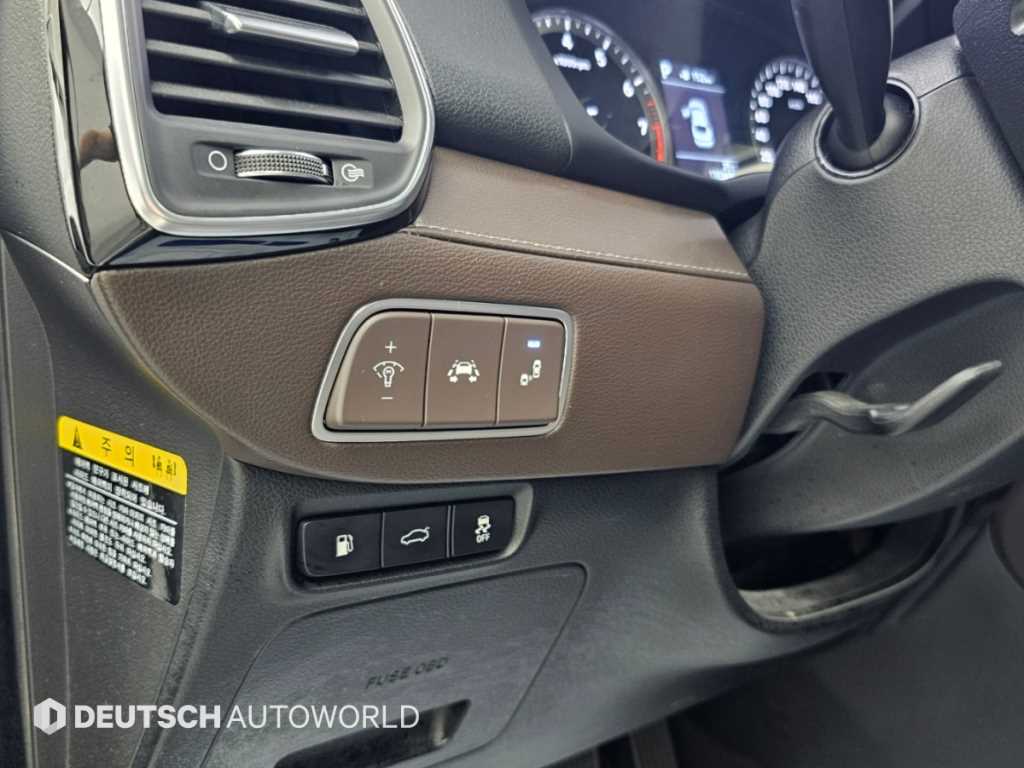 Hyundai Grandeur — photo 17