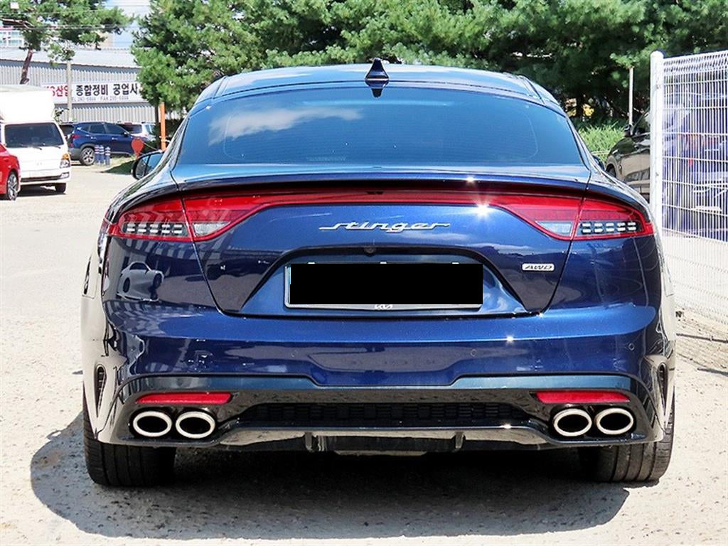 Kia Stinger — photo 04