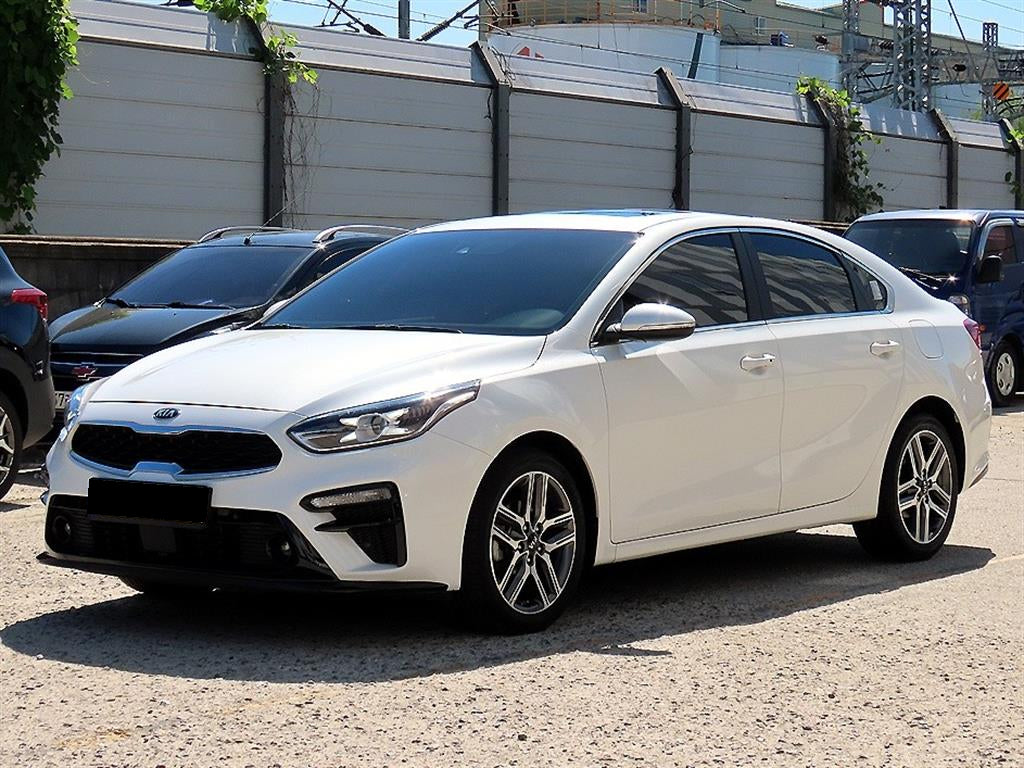 Kia K3 — photo 02