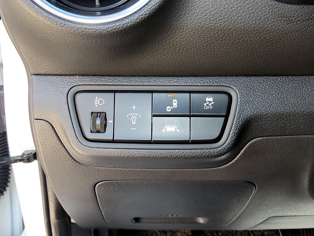 Kia K3 — photo 12