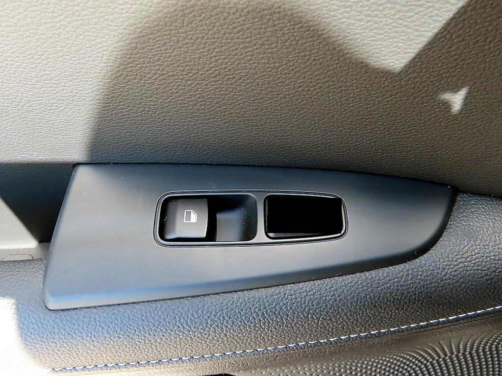 Kia K3 — photo 16