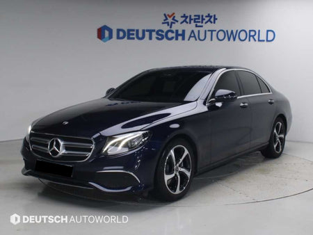 Mercedes-Benz E-Class — photo 01