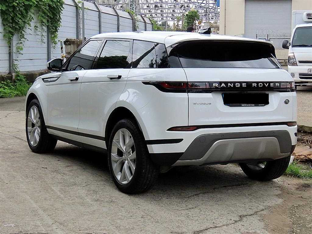 Land Rover Range Rover Evoque — photo 03