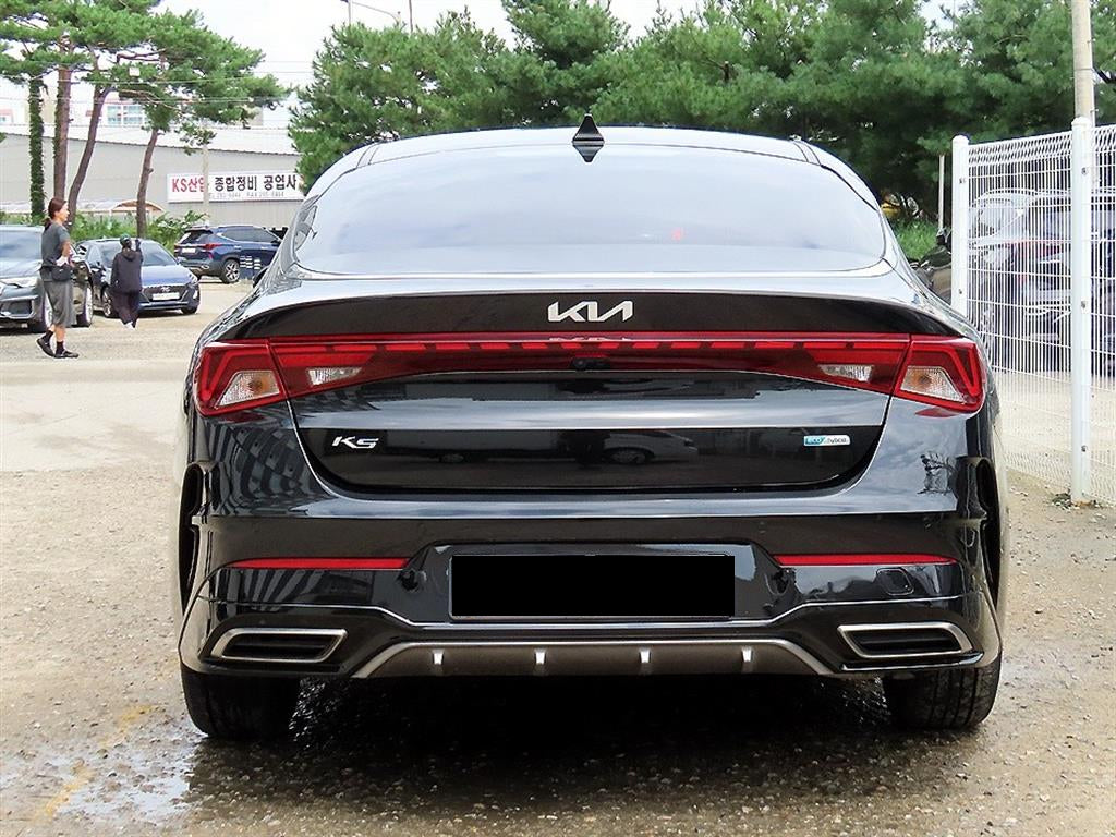 Kia K5 — photo 04