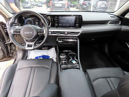 Kia K5 — photo 07