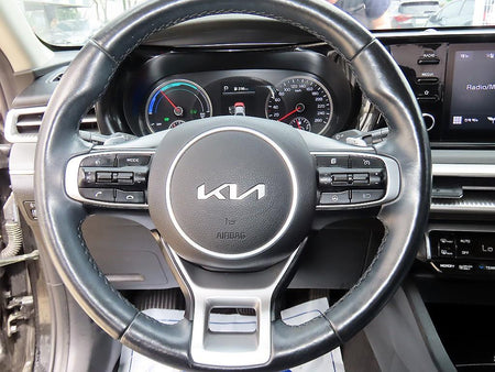 Kia K5 — photo 08