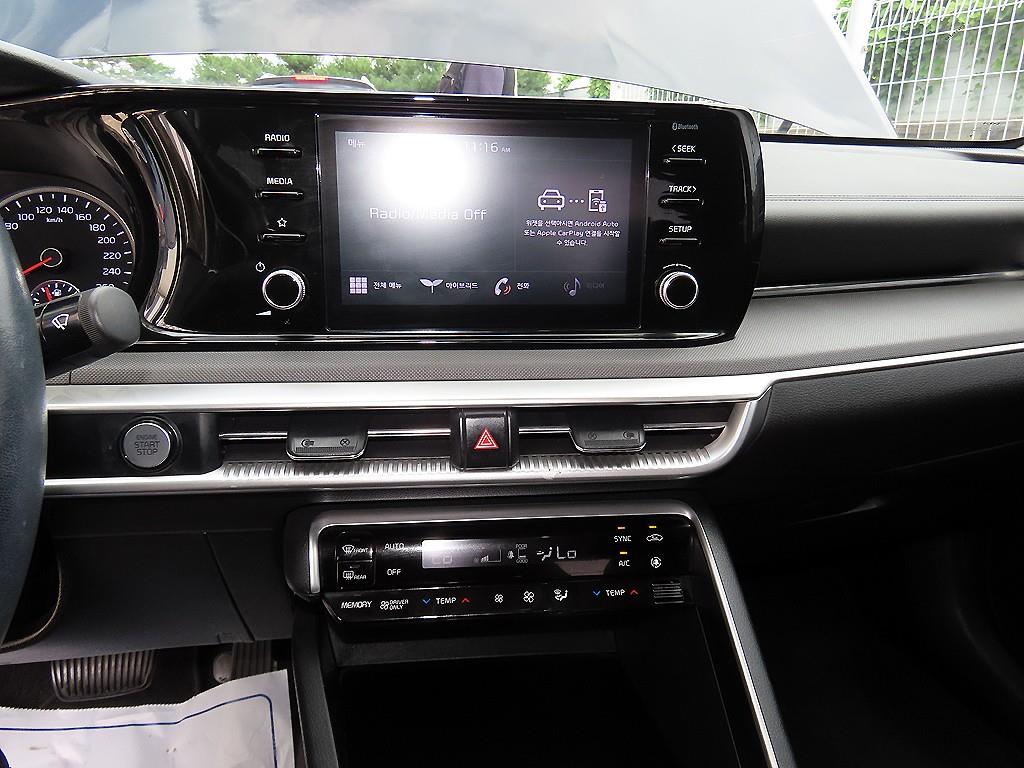 Kia K5 — photo 13