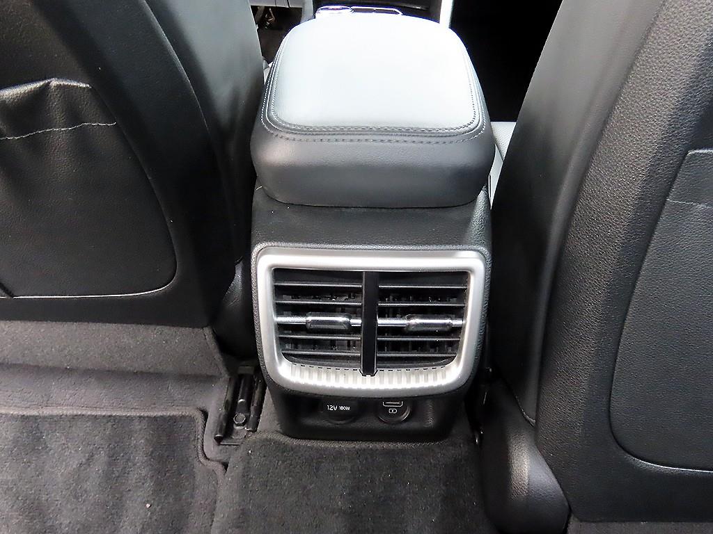Kia K5 — photo 16