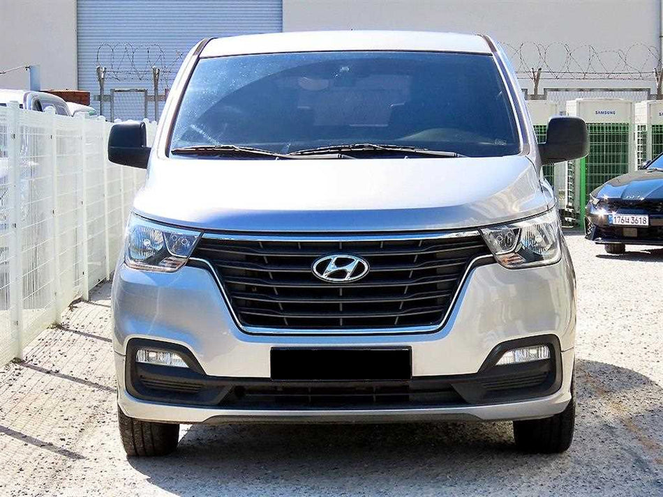 Hyundai Starex — photo 02