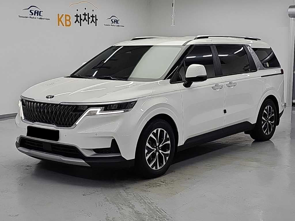 Kia Carnival — photo 01