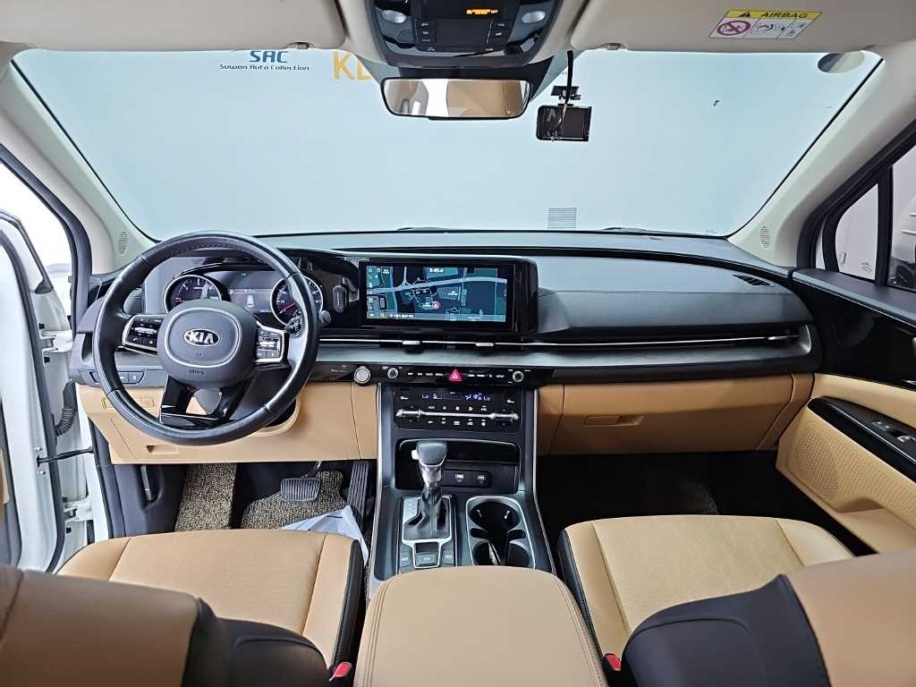 Kia Carnival — photo 07