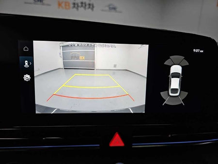Hyundai Avante — photo 16