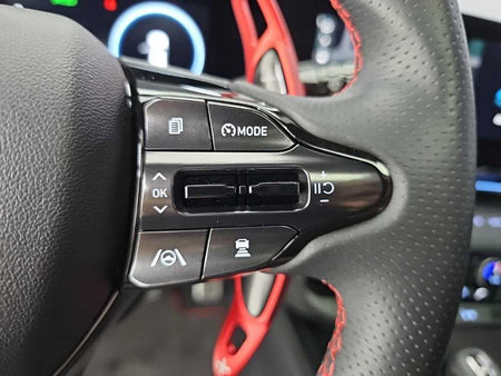 Hyundai Avante — photo 18