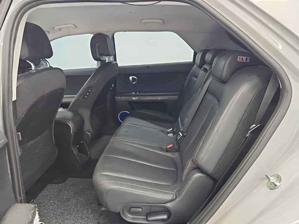 Hyundai Ioniq5 — photo 11