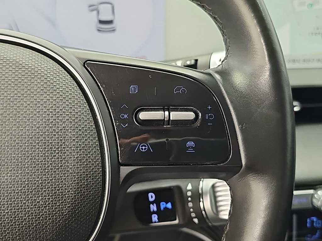 Hyundai Ioniq5 — photo 16