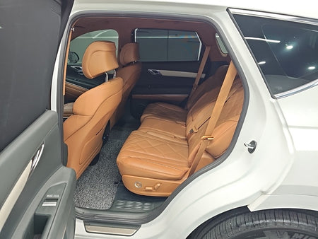 Genesis GV80 — photo 12