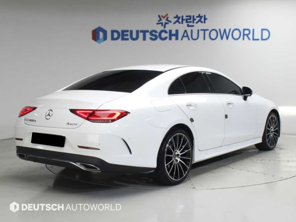 Mercedes-Benz CLS-Class — photo 02
