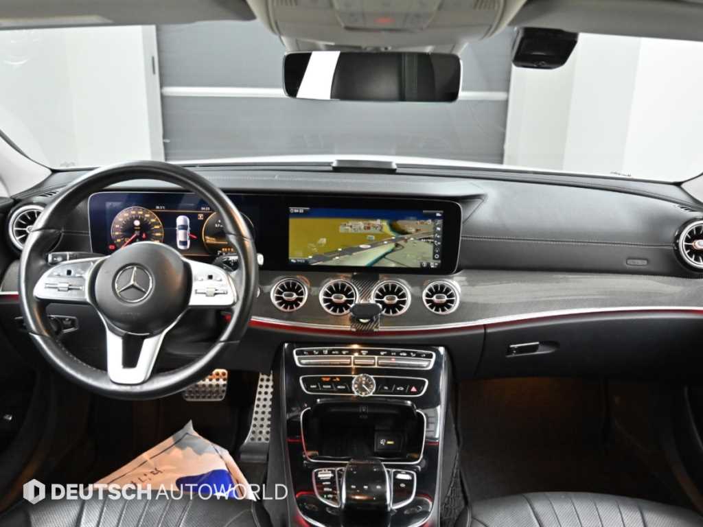 Mercedes-Benz CLS-Class — photo 07