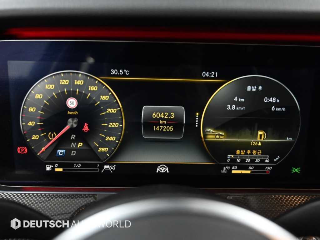 Mercedes-Benz CLS-Class — photo 08