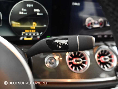 Mercedes-Benz CLS-Class — photo 09