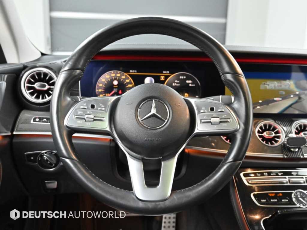 Mercedes-Benz CLS-Class — photo 13