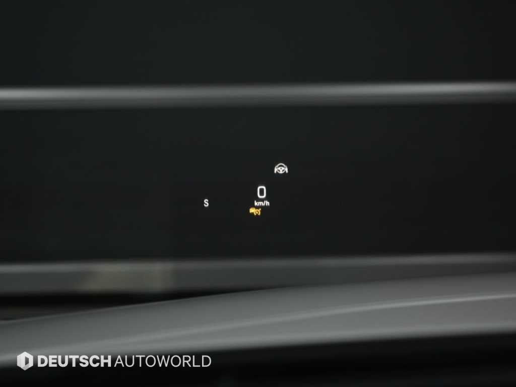 Mercedes-Benz CLS-Class — photo 17