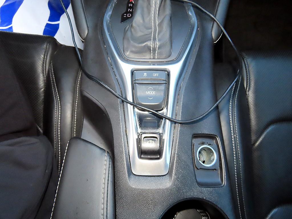 CHEVROLET Camaro — photo 14