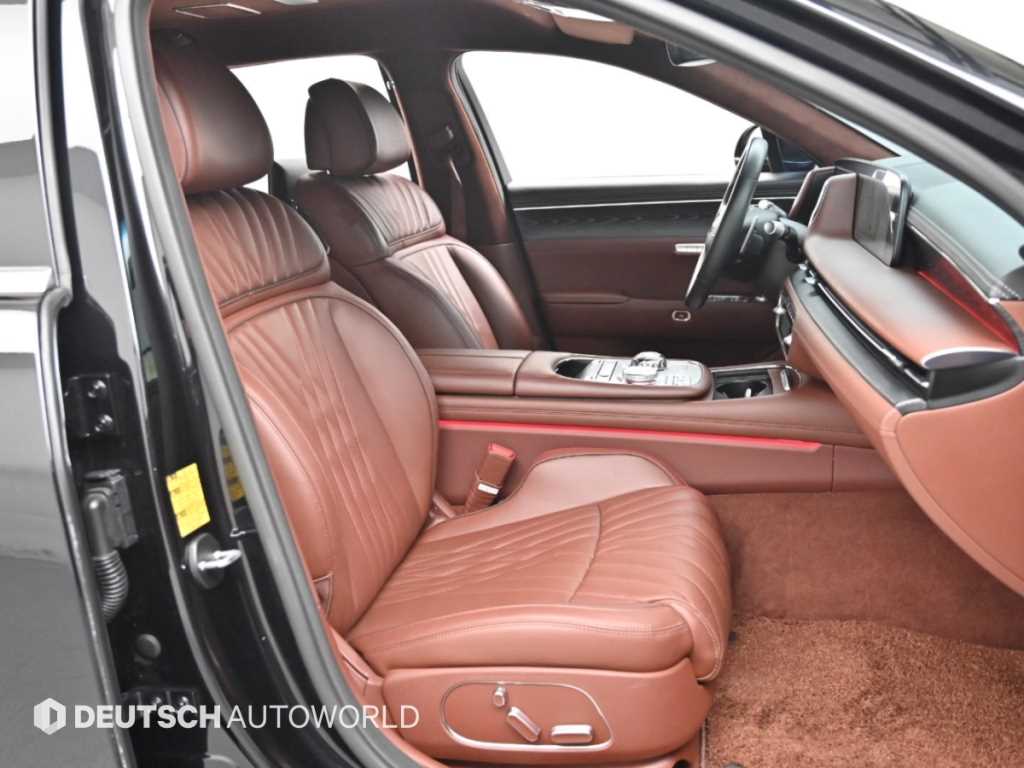 Genesis G90 — photo 10