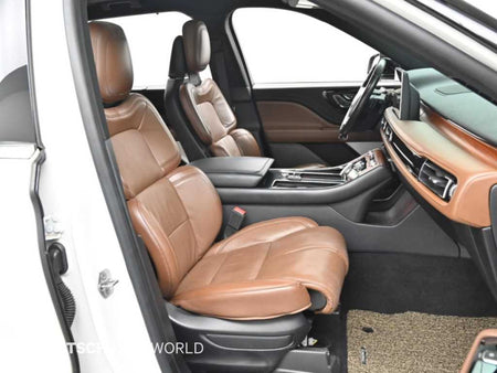 Lincoln Aviator — photo 10
