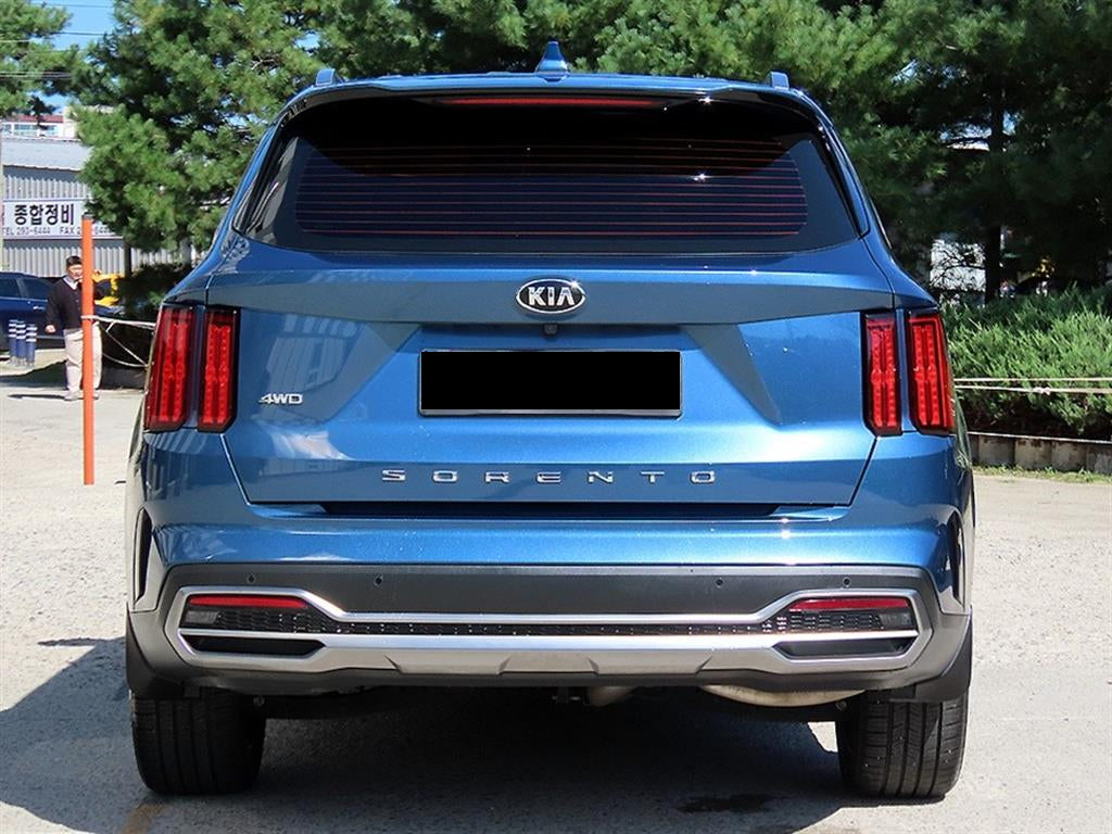 Kia Sorento — photo 04