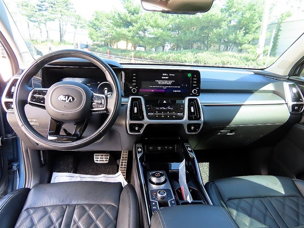 Kia Sorento — photo 07