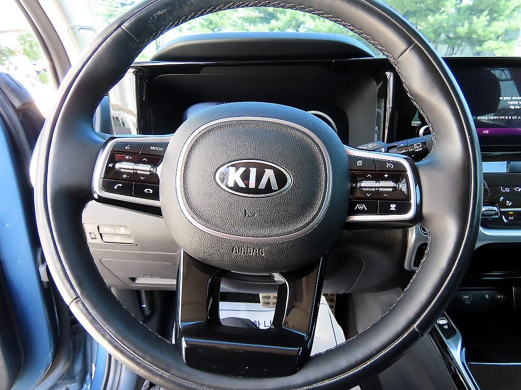 Kia Sorento — photo 08