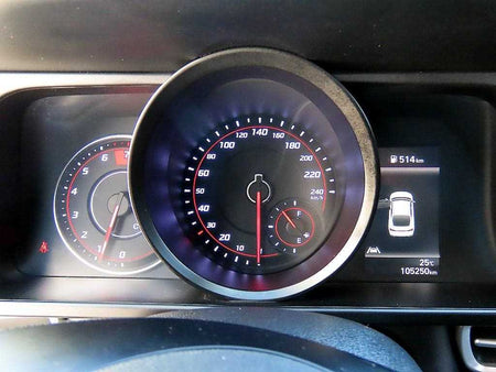 Hyundai Avante — photo 09