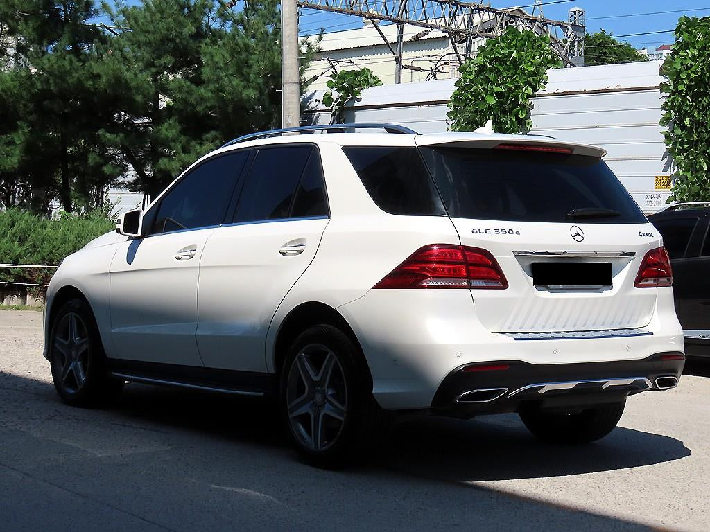 Mercedes-Benz GLE-Class — photo 03