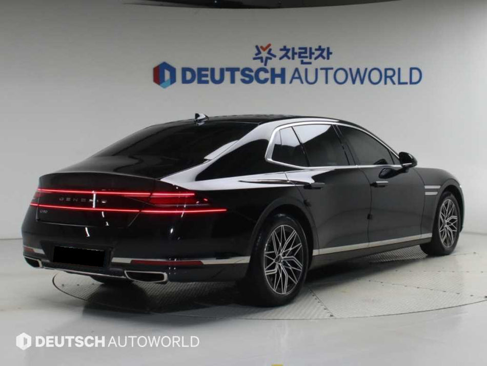 Genesis G90 — photo 02