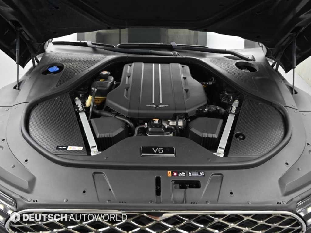 Genesis G90 — photo 06
