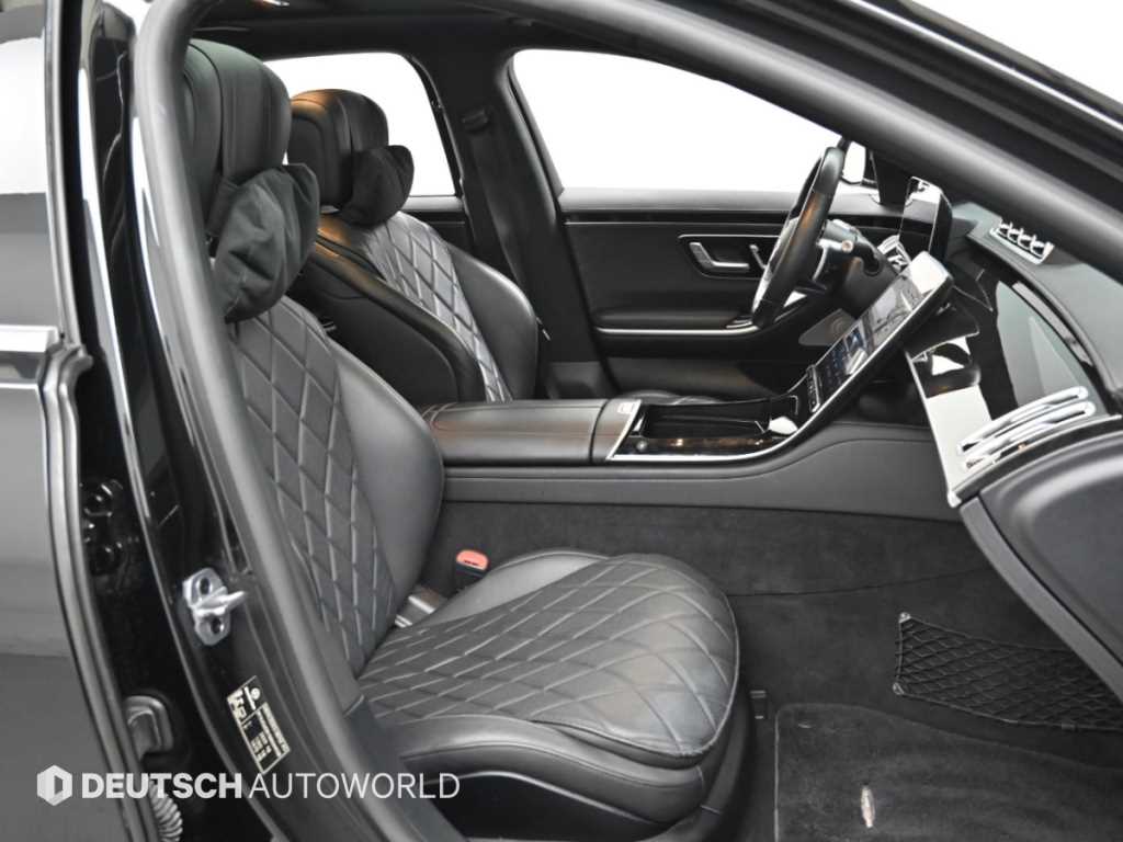 Mercedes-Benz S-Class — photo 10