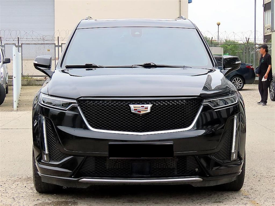 Cadillac XT6 — photo 01