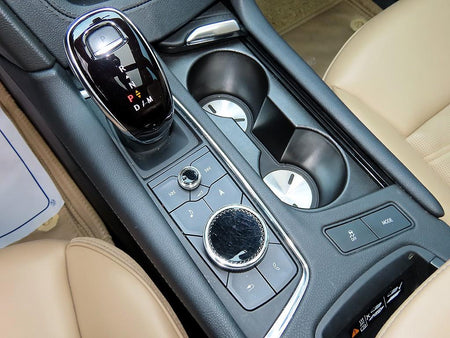 Cadillac XT6 — photo 11