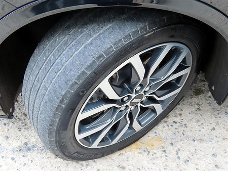Cadillac XT6 — photo 20