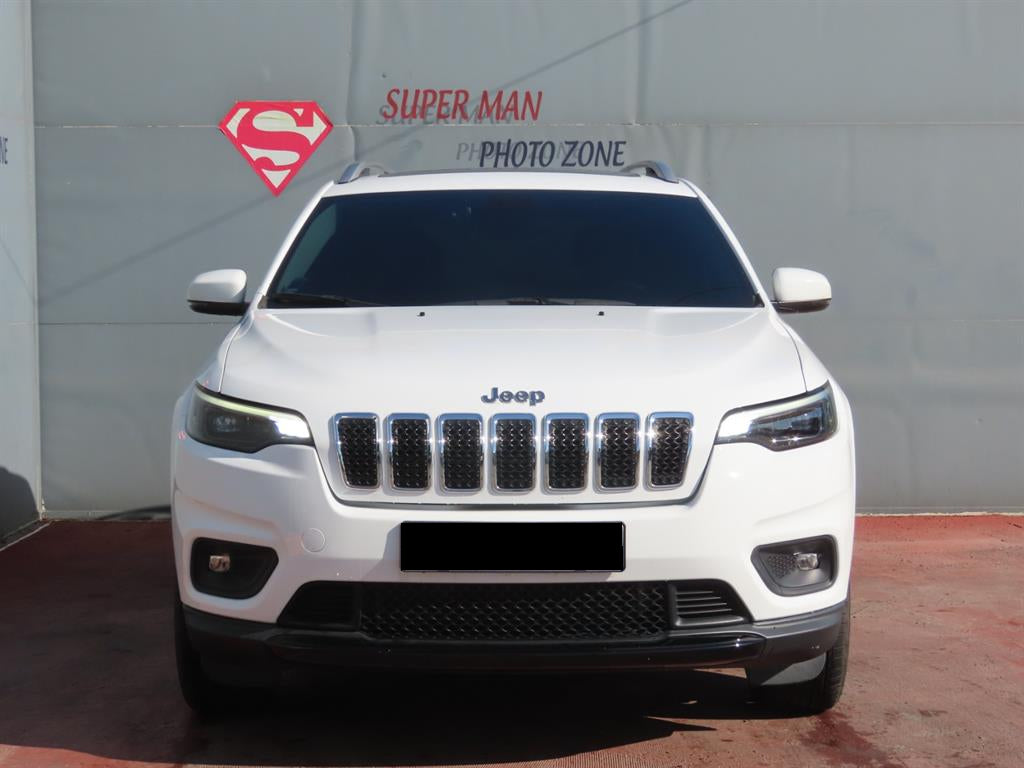 Jeep Cherokee — photo 02