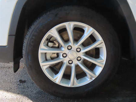 Jeep Cherokee — photo 20
