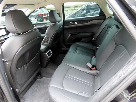 Kia K5 — photo 06
